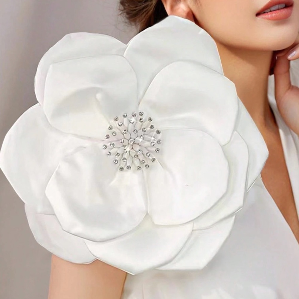 🆕 Layered Fabric 3D Floral Brooch